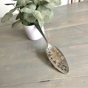 Vintage Peerless Silver Plated Cake Pie Server